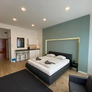 Center Of 3 Apartman
